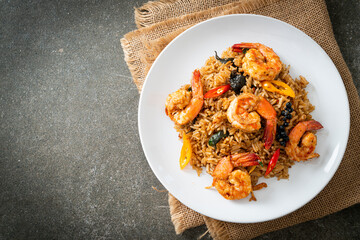 shrimps fried rice with herbs and spices