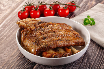 Steamed pork ribs with spices