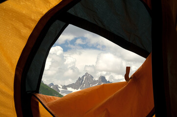 Obraz premium View from tent on mountains
