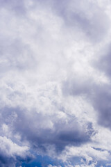 雨上がりの印象的な雲のアップ03