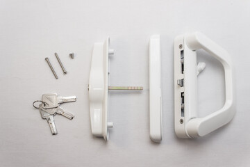 manija para la puerta, Aberturas, herrajes, picaportes de metal, lijas, discos 