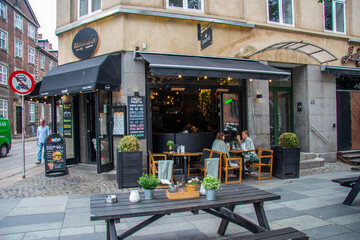 Restaurant in Copenhagen with outdoor tables