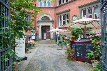 Restaurant in Copenhagen with outdoor tables
