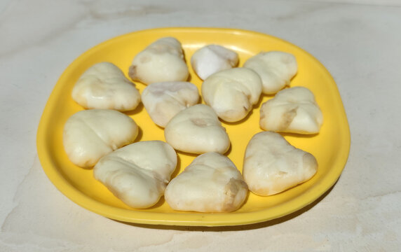 Singhara Water Chestnuts