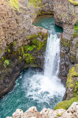 Cascades en enfilade de Kolufossar, au niveau du canyon de Kolugljúfur, dans le nord ouest de l'Islande