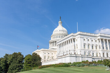 US Capitol building under blue skies
