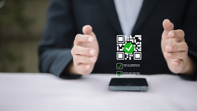 QR Code Verification and Contactless Payment on Smartphone