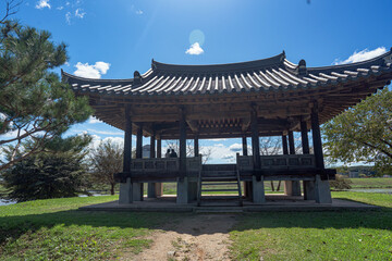신륵사내의 정자 - 신륵사 여주군, 경기도 대한민국