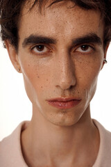 Obraz premium Stylish man exudes elegance and charm with his flawless appearance and captivating gaze