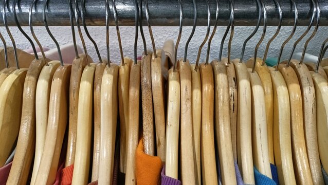  wooden clothes hanger