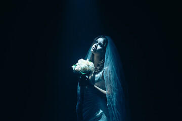 Naklejka premium Dead bride ghost in Halloween horror concept