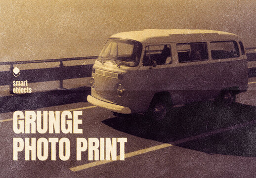 Grunge Print Photo Effect Mockup