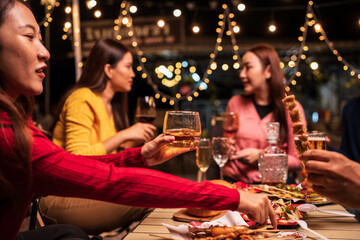 Celebrate whisky at an intimate party at a camping restaurant. A group celebration.	