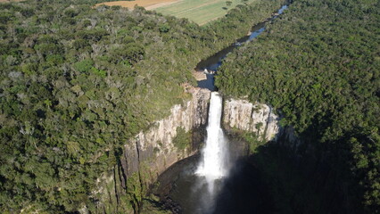 Cachoeira Gigante 
