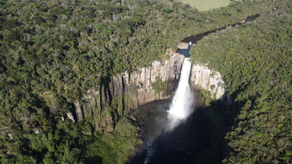 Cachoeira Gigante 