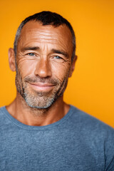 Obraz premium closeup of confident and supportive coach smiling warmly exuding positivity and encouragement