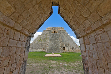 The big pyramide of Uxmal