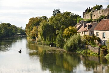 Rivière l'Ognon à Pesmes (plus beau village de France)