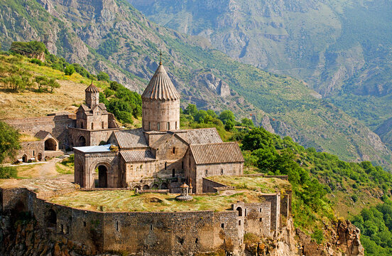 Tatev monastery, syunik region, Armenia, wings of Tatev riopeway