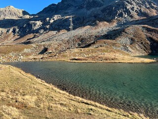 Lake Culuonnas, Guglia Lake or Julier Lake, Canton of Grisons, Switzerland - Lej da las Culuonnas or Lej dal Güglia (Lej dal Gueglia oder Juliersee), Julierpass - Schweiz