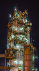 Oil refinerie, industrial facilities that process crude oil into a wide range of usable petroleum products like gasoline
