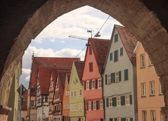 Romantische Altstadt von Nördlingen, Blick durch das Baldinger Tor