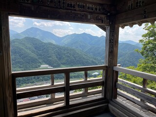 Fototapeta premium 山寺からの風景