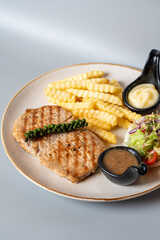 grilled steak with vegetables