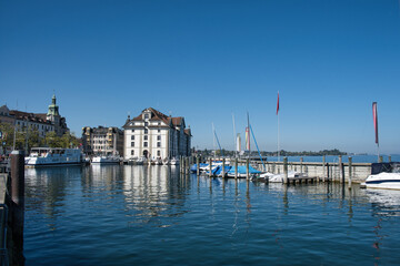 Bodensee, am Hafen von Rorschach mit Wahrzeichen Kornhaus