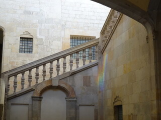 [Spain] Rainbow-colored light reflected on the wall of the building (Barcelona)