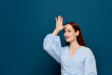 Fototapeta premium Inspiring language teacher shares her passion for sign language with enthusiasm