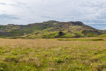 Obraz premium Reykjadalur valley and mountains in Iceland