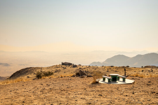 A picnic spot overlooks the vast Namib Desert from Spreetshoogte Pass