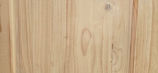 Background image of Painel de Pinus Natural Pro Forma. Natural pine wood is a light-colored wood with beautiful grain and is popularly used for making furniture. The wood has clear natural knots.
