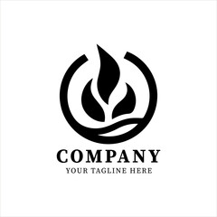 Obraz premium Minimalist Fire Flame Logo Vector, Black and White Silhouette, Eco-Friendly Energy Symbol, Decorative Flame Artwork, Modern Fire Illustration for Branding, Sustainable Clean Energy Identity Design