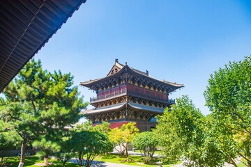 Obraz premium Beautiful scenery of Huayan Temple in Datong, Shanxi Province on a sunny summer day