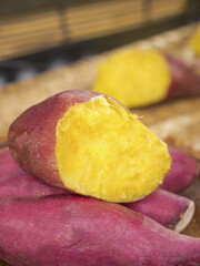 Fresh Roasted Sweet Potatoes from Tianmu Mountain with Golden Yellow Flesh