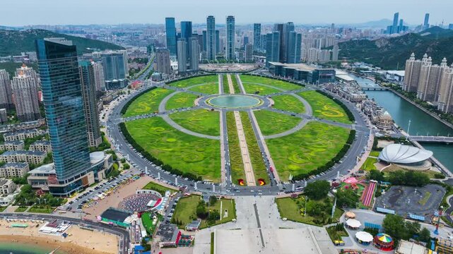 Overlooking Dalian Coastal Xinghai Square