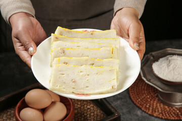 Traditional Macheng Hot Pot Cake Slices from Hubei China - Handmade Regional Specialty Food