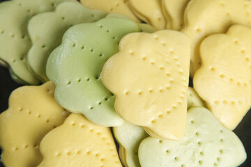Handmade Traditional Gourmet Cookies with Ruffles in Two Colors Yellow Green