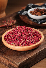 Sichuan Hanyuan Dahongpao Peppercorns with Star Anise - Premium Chinese Spices in Wooden Bowl