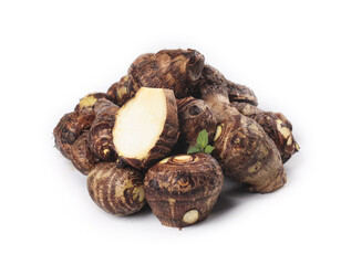 Fresh Fragrant Taro Roots from Shandong Province - Small Whole and Sliced Asian Vegetable Ingredient