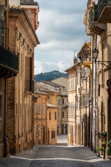Italy, Marche, Offida - Narrow streets of Offida