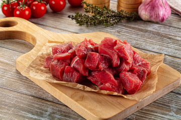 Raw beef cubes for cooking