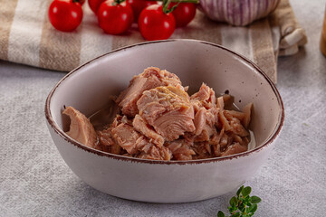 Canned tuna fillet for salad