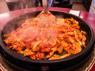 paella in a pan, 한국음식, 닭갈비, 춘천