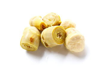 Artichoke hearts preserved in brine