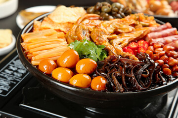 Liuzhou Stir-Fried Conch Duck Feet Tendon Vermicelli Traditional Chinese Clay Pot Dish