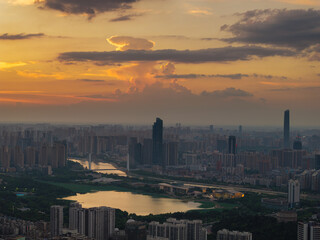Fototapeta premium Wuhan Summer City Skyline Sunrise Scenery