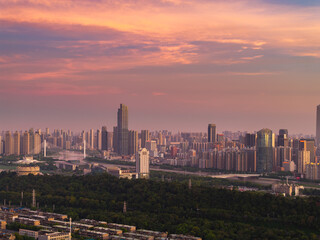Obraz premium Wuhan Summer City Skyline Sunrise Scenery